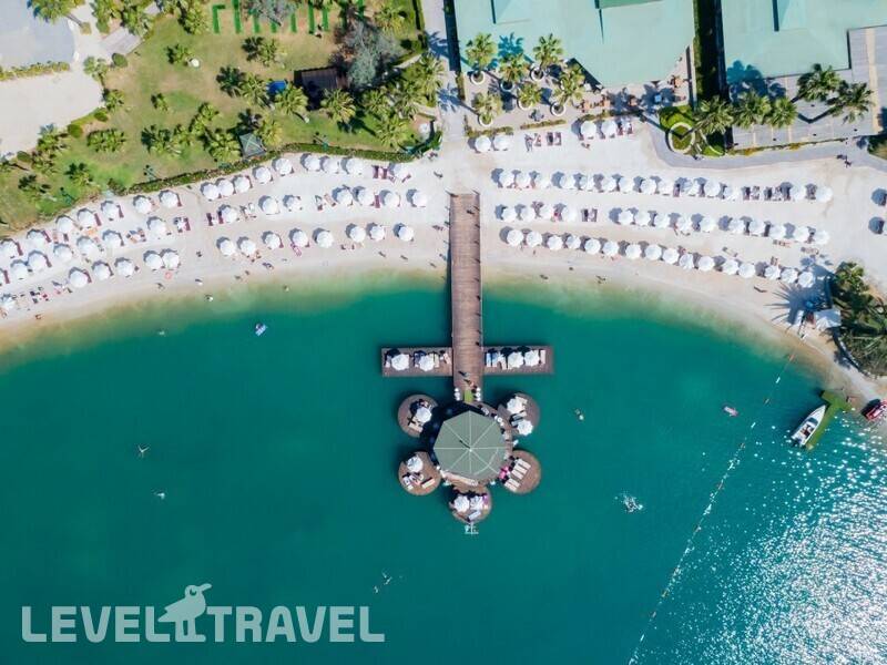 Отель Crystal Green Bay Resort Spa, Бодрум