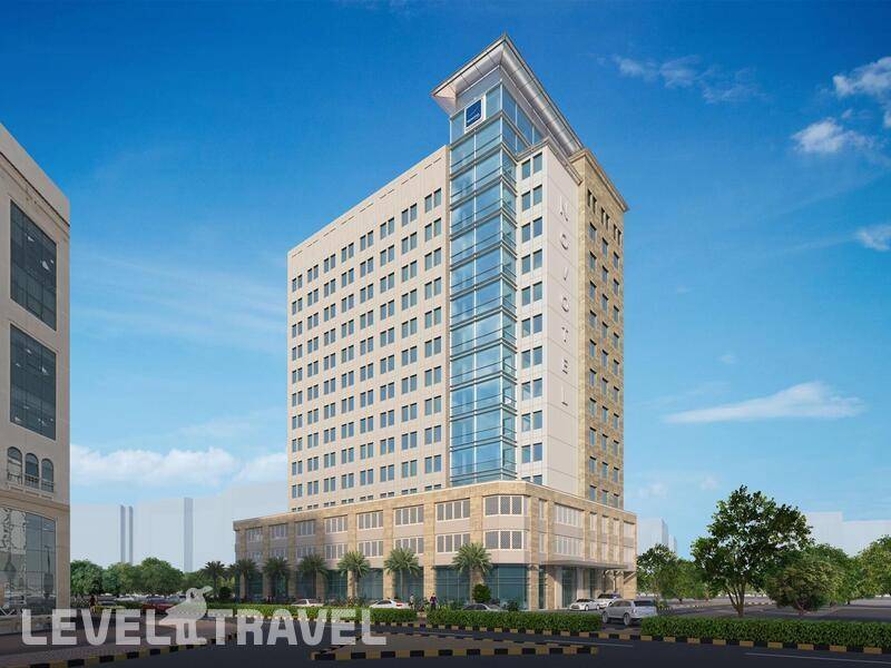 Отель Novotel Bur Dubai Hotel, Бар Дубай